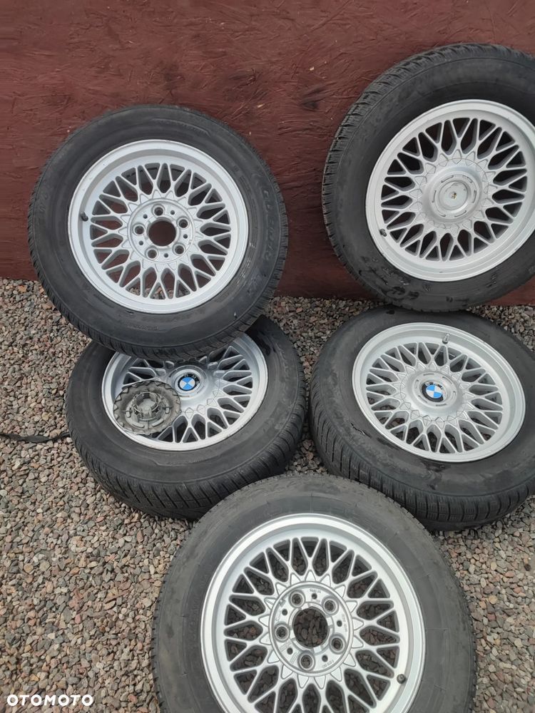 BMW  E39 / E46 / E38 / E36 / E34 / E32 / E60 / ITP. ORYGINALNY KOMPLET FELG STYLING 5 ( 4 SZTUKI + 1 ZAPASÓWKA ) + DEKIELKI W ROZMIARZE 16 CALI 7J ET20 O NR. 36 11 1 092 336 OEM W DOBRYM STANIE + OPONY GRATIS POD PROJEKT / M5 / RARYTAS - 31