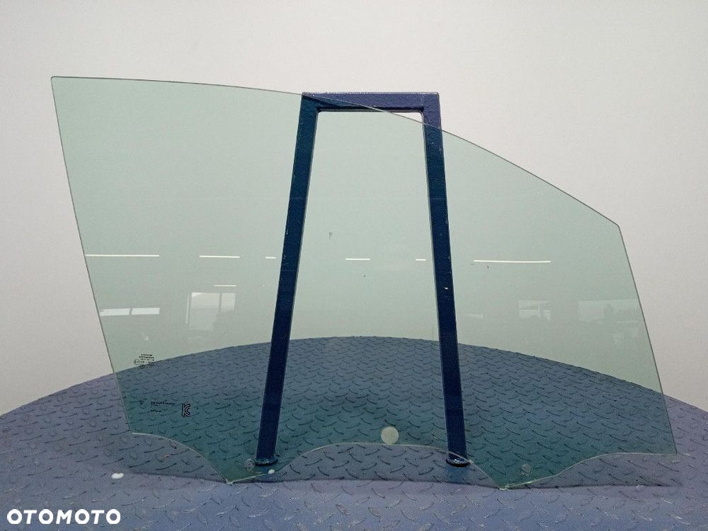 PORSCHE CAYENNE III 9Y SZYBA DRZWI PRZÓD PRAWA 17R 9Y0845022 - 1