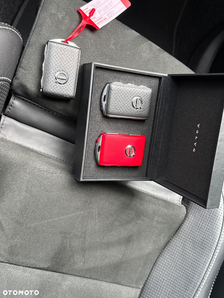 Volvo XC 40 D4 AWD Geartronic R-Design - 14