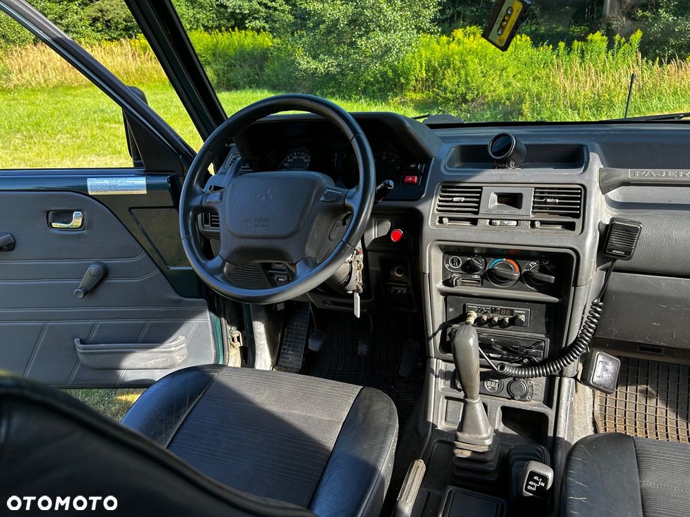 Mitsubishi Pajero 2.5 TD GL - 3