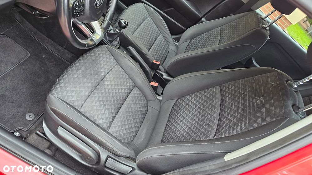 Kia Rio 1.2 L Business Line - 29