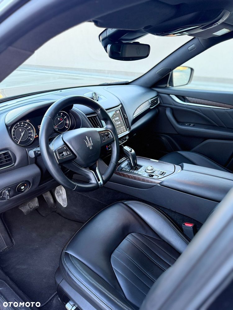 Maserati Levante MHEV GT - 12