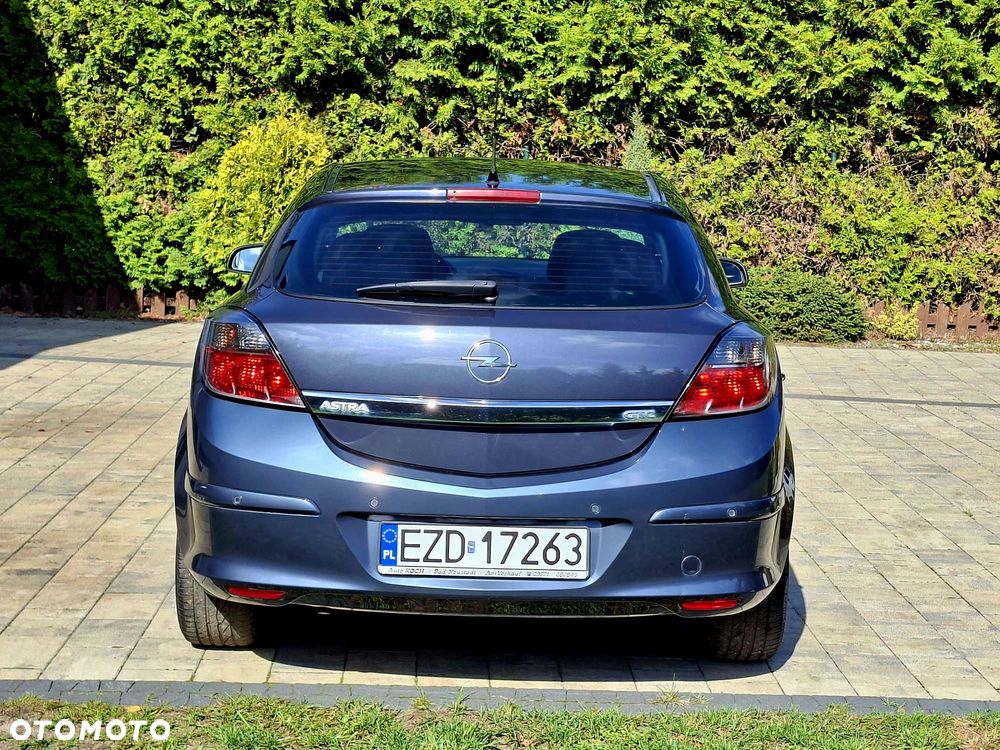Opel Astra 1.6 Innovation 110 Jahre - 23