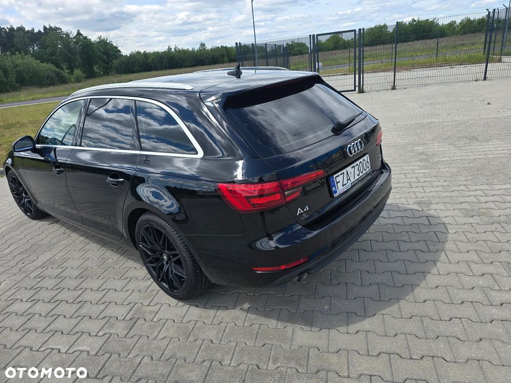 Audi A4 Avant - 16