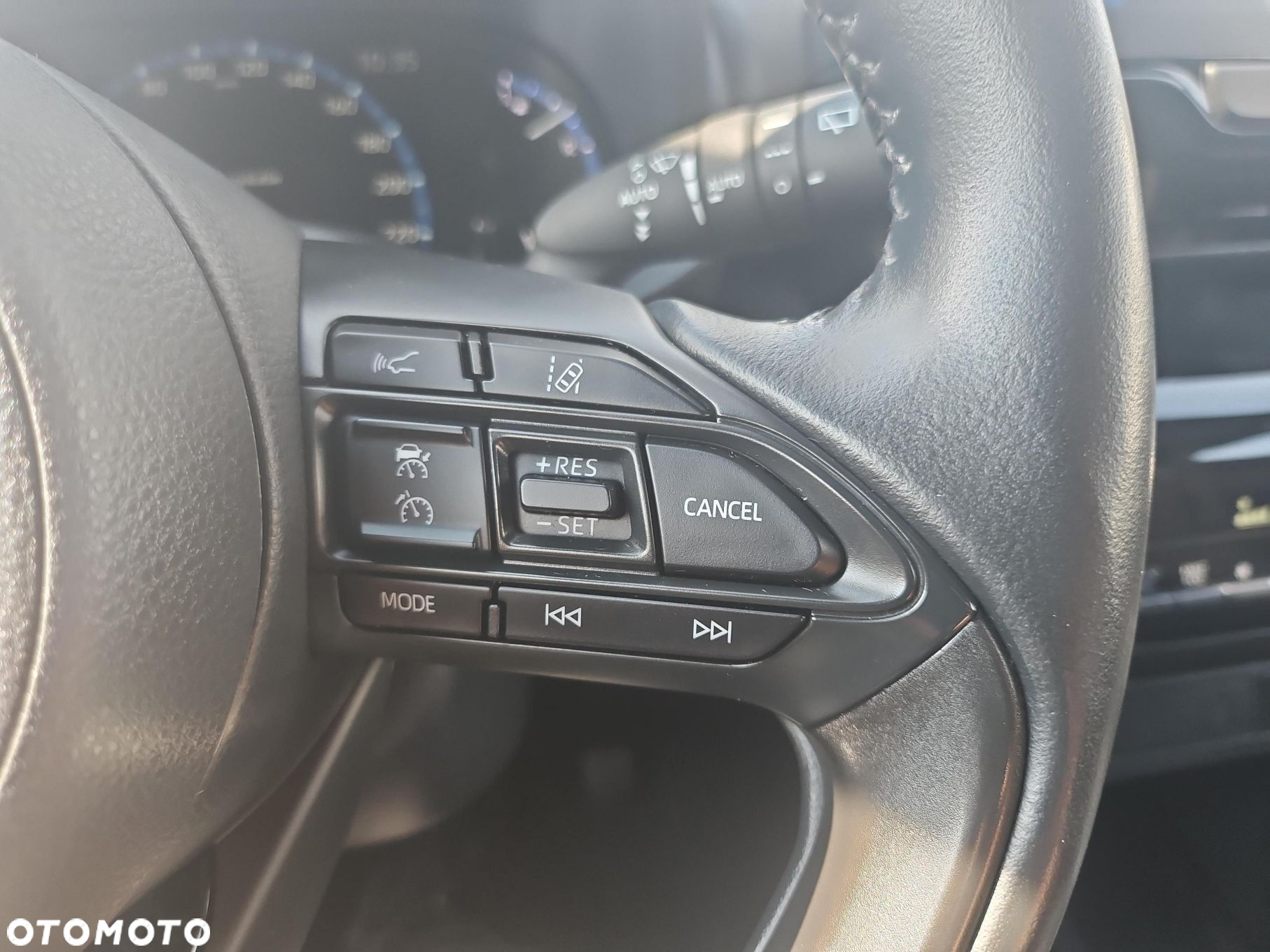 Toyota Yaris Cross Hybrid 1.5 Adventure - 18