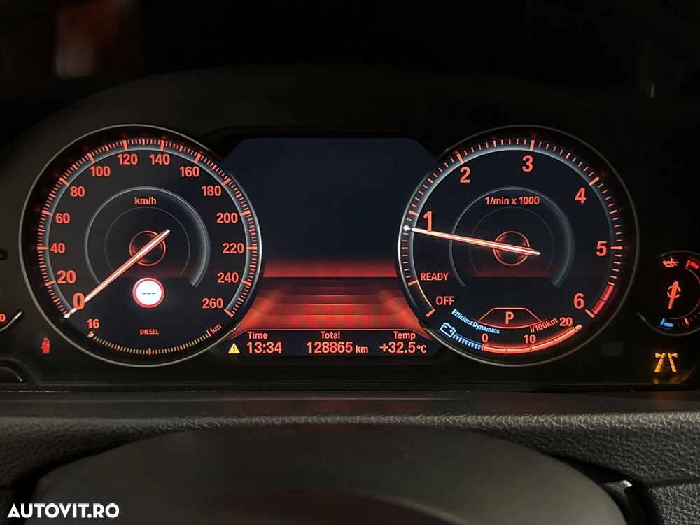 BMW Seria 3 320d xDrive AT - 11