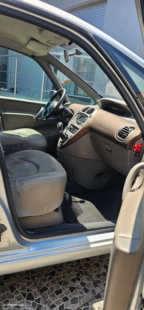 Citroën Xsara 1.6i 16V Exclusive - 5