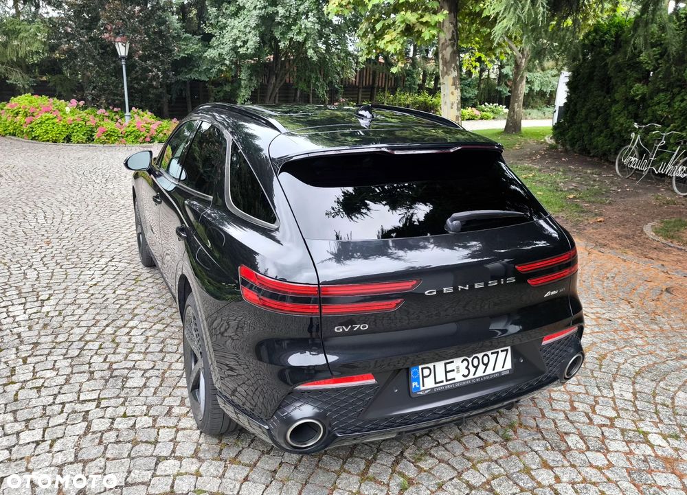Genesis GV70 - 21