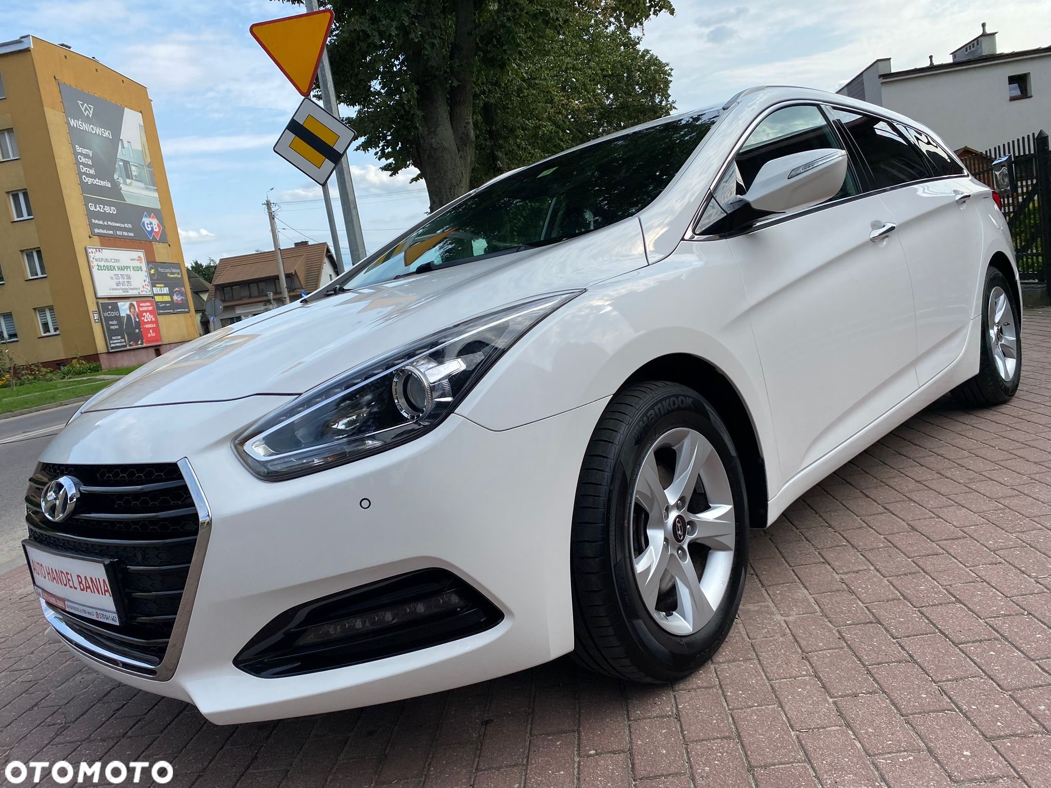 Hyundai i40 Kombi 1.7 CRDi Premium - 9