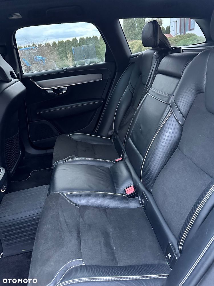 Volvo V90 D3 R-Design - 26