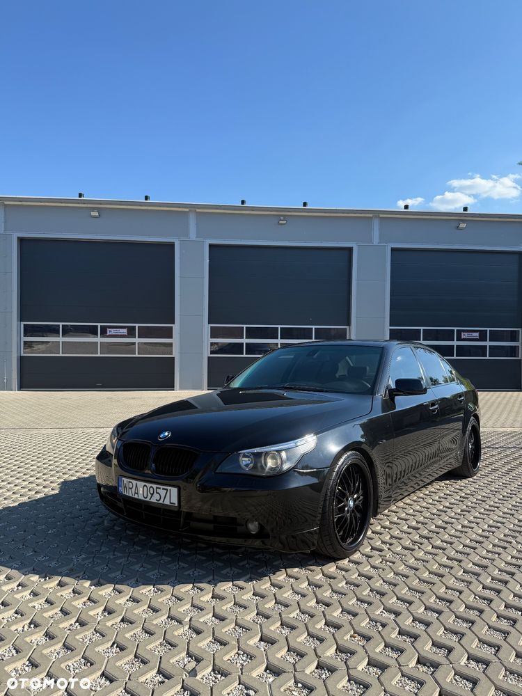 BMW Seria 5 525i - 2