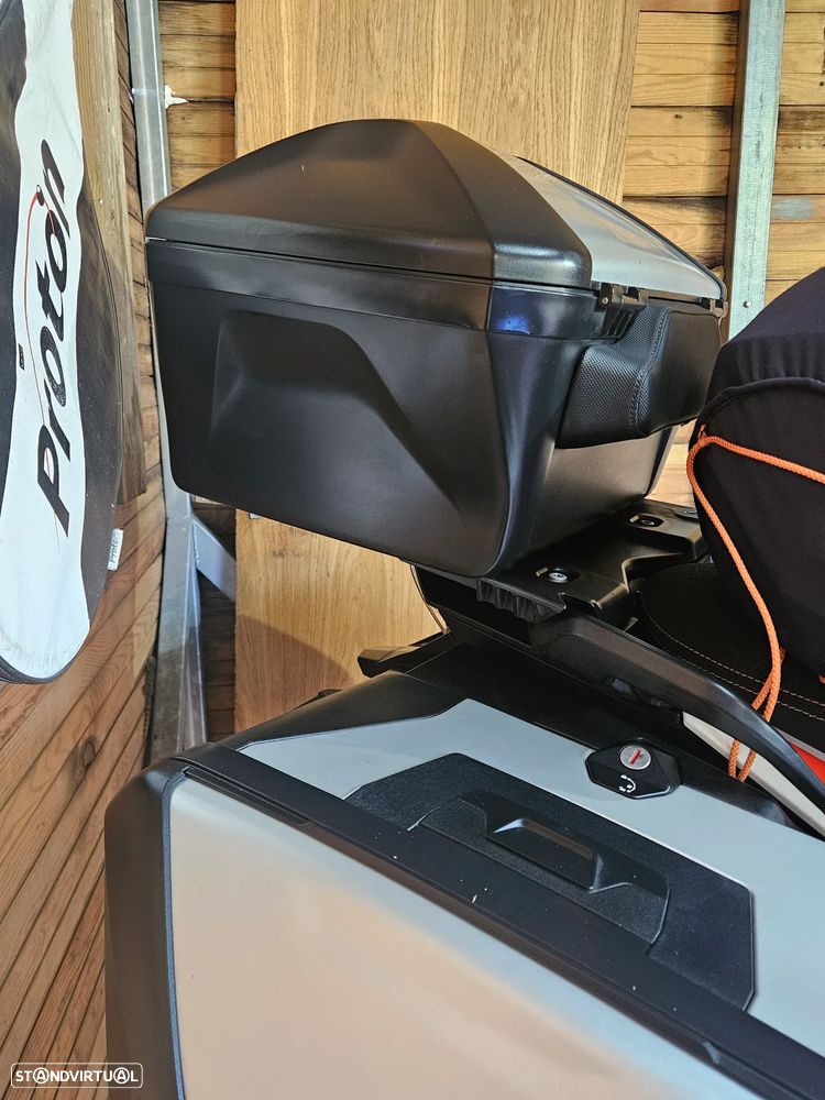 KTM 1290 Super Adventure S - 32