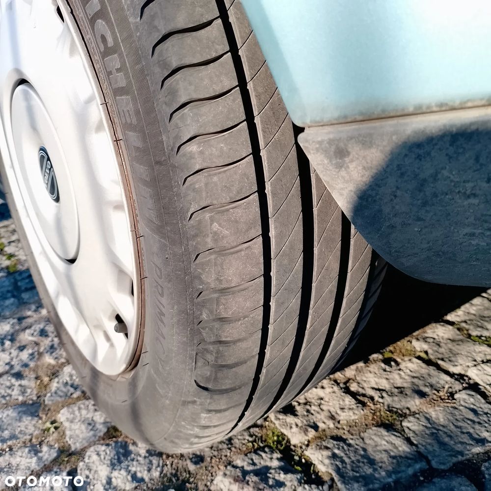 Volvo V50 2.4 Kinetic - 24