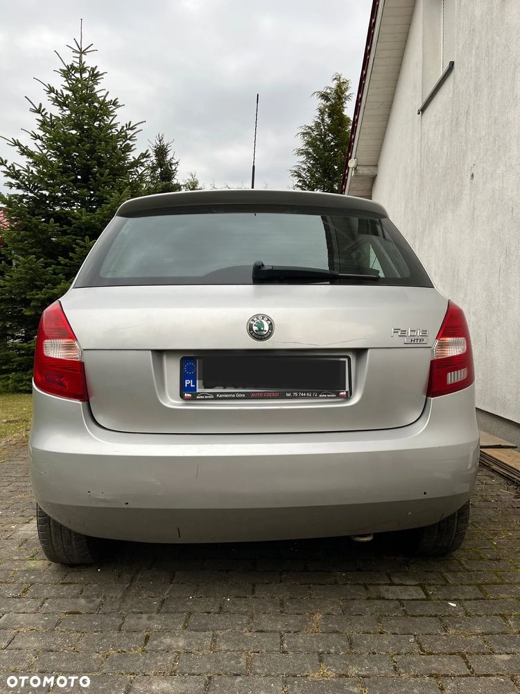 Skoda Fabia 1.2 HTP Ambiente - 5