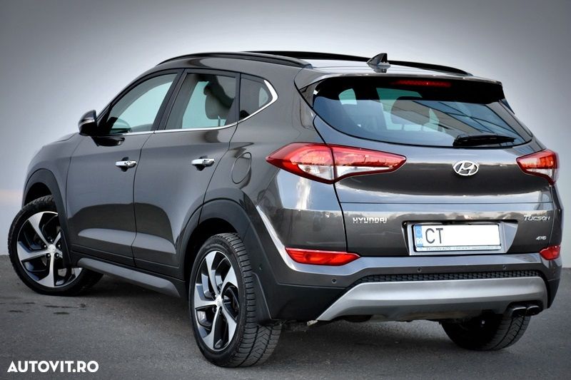 Hyundai Tucson 1.6 T-GDi 4WD 7DCT Luxury - 7