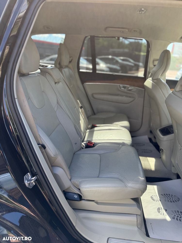 Volvo XC 90 D5 AWD Inscription - 12