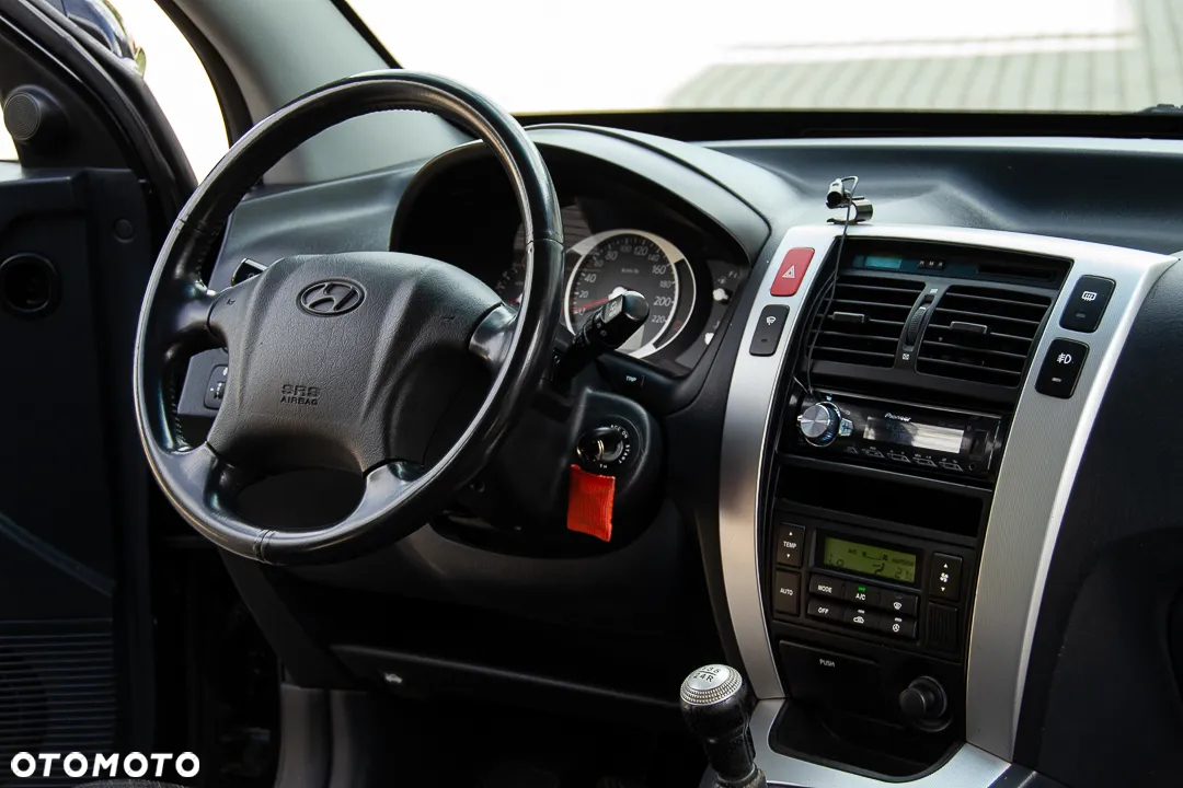 Hyundai Tucson 2.0 Elegance / Premium - 22