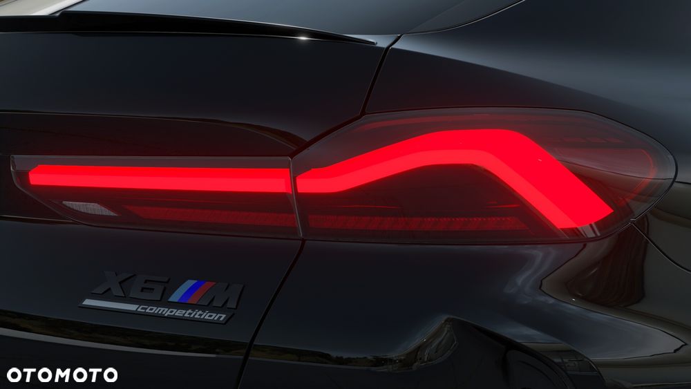 BMW X6M - 13
