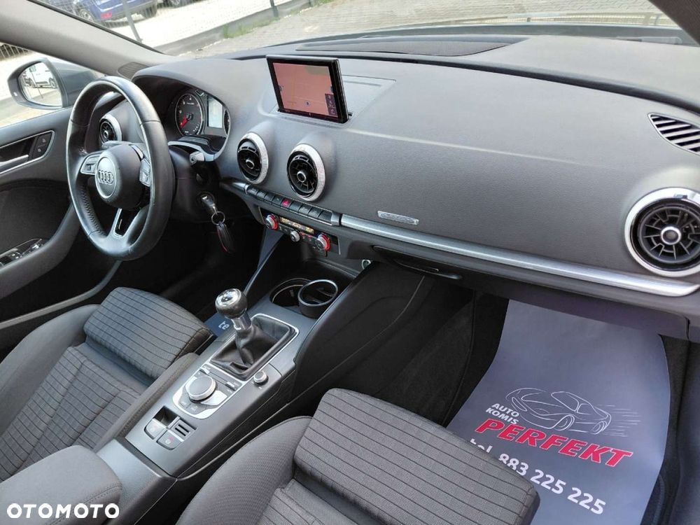 Audi A3 Sportback - 16