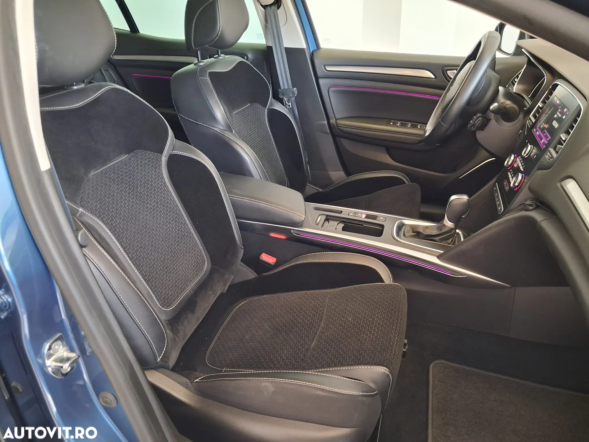 Renault Megane Estate 1.5 dCI EDC Intens - 21