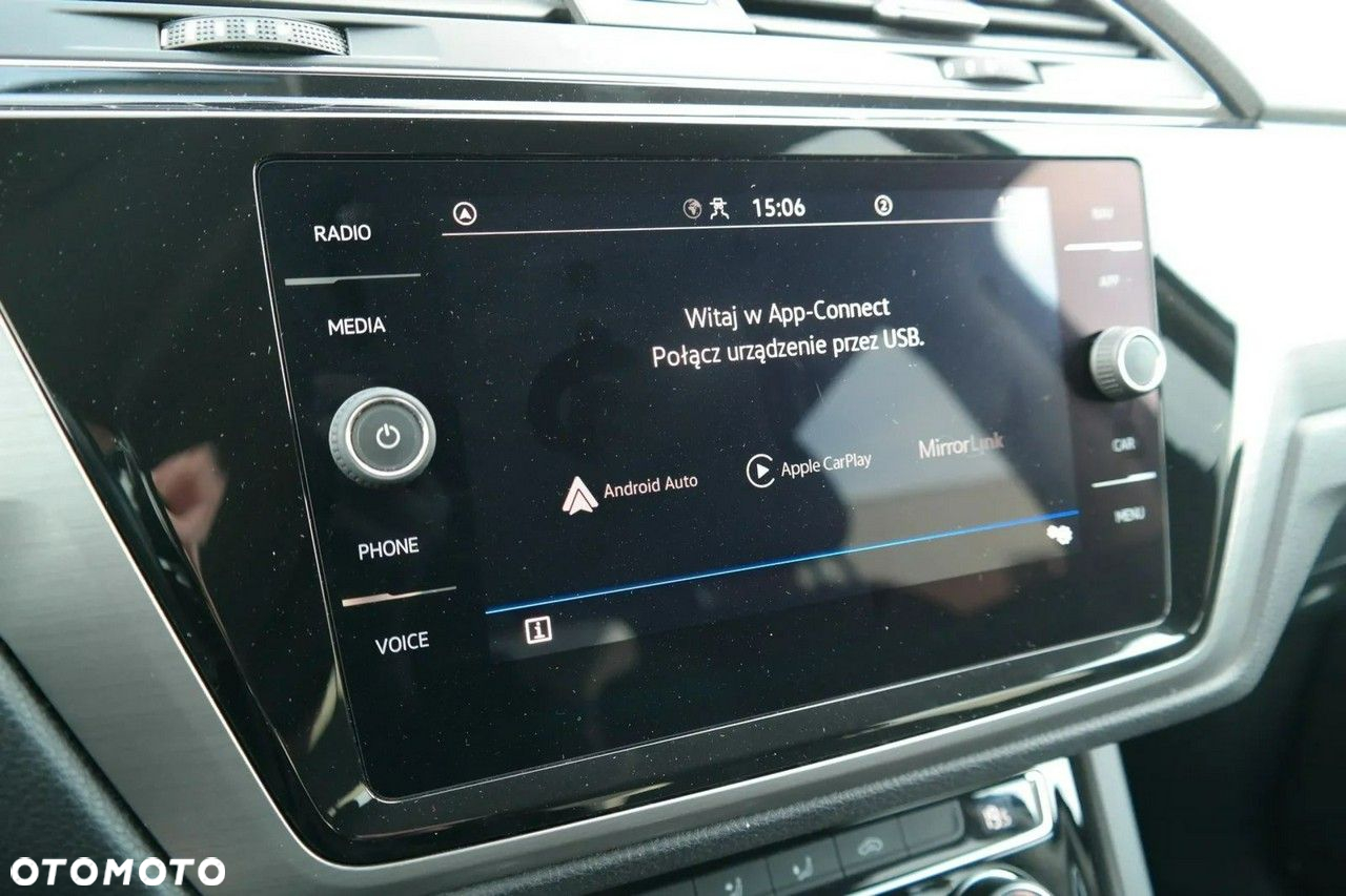 Volkswagen Touran 1.5 TSI EVO Comfortline DSG - 25
