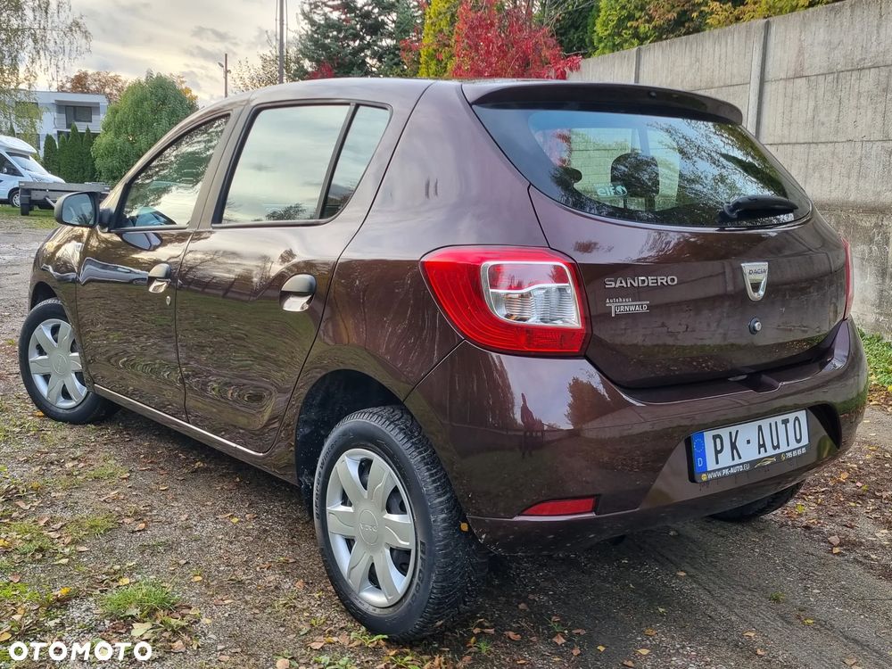 Dacia Sandero 1.2 16V 75 Celebration - 4