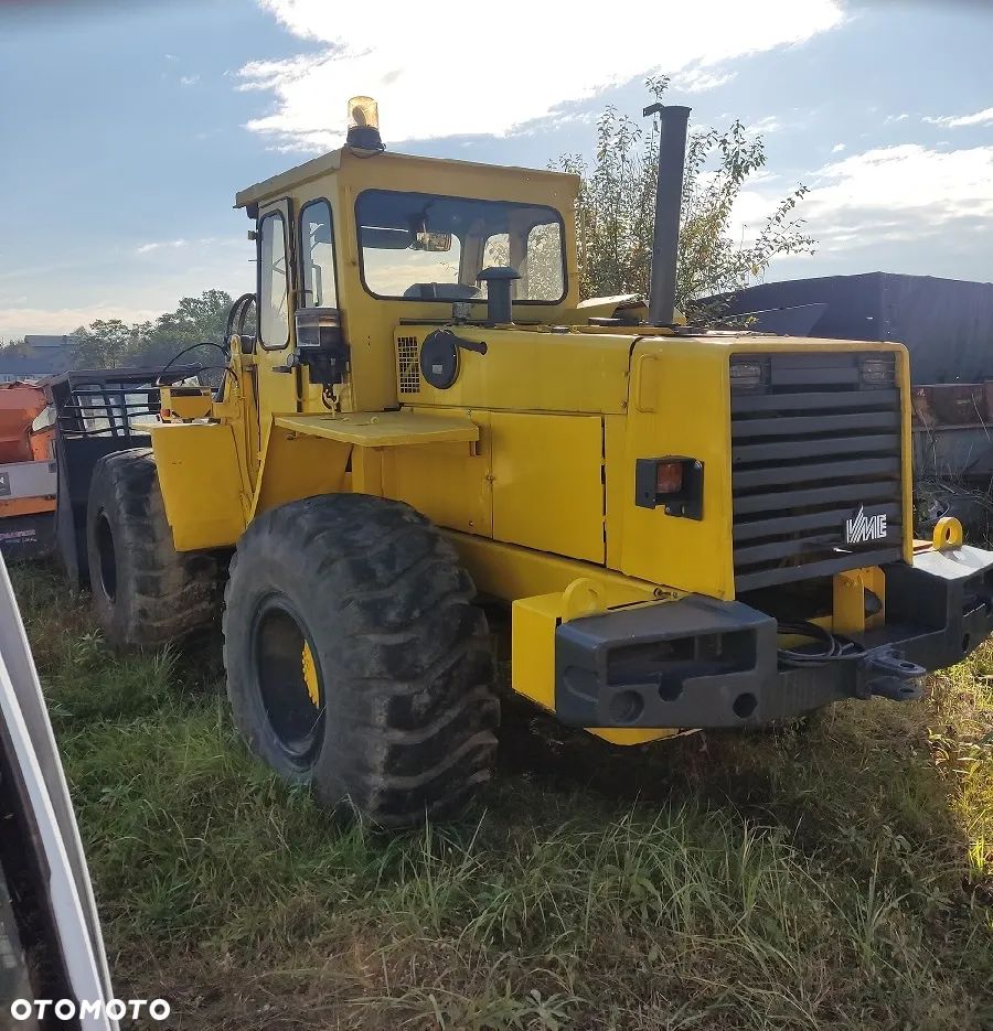 Volvo - 2