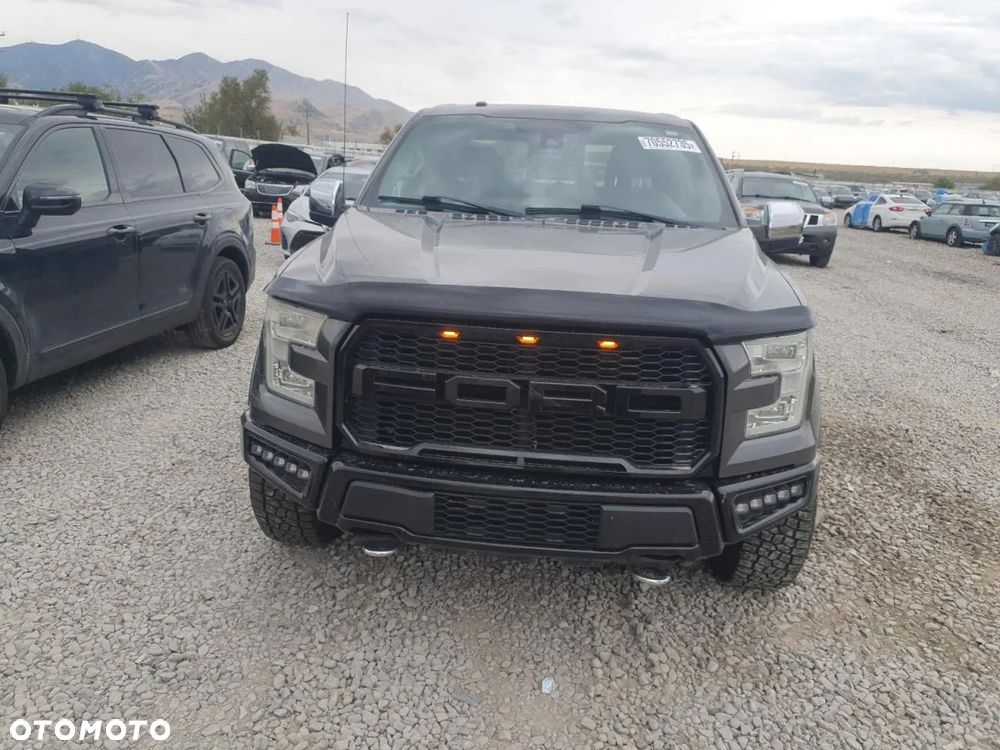 Ford F150 - 6