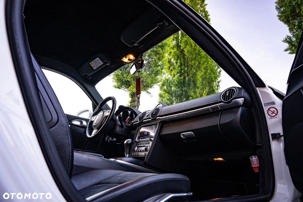 Porsche Cayman 2008