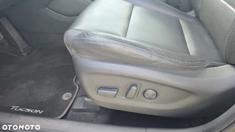Hyundai Tucson 2.0 CRDI Premium 4WD - 12