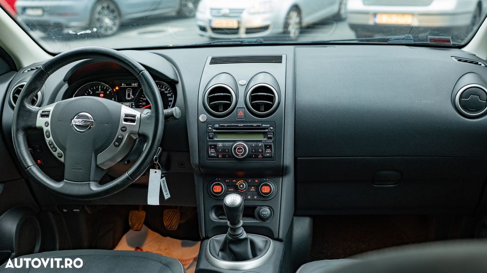 Nissan Qashqai 2.0 DCI DPF tekna - 4