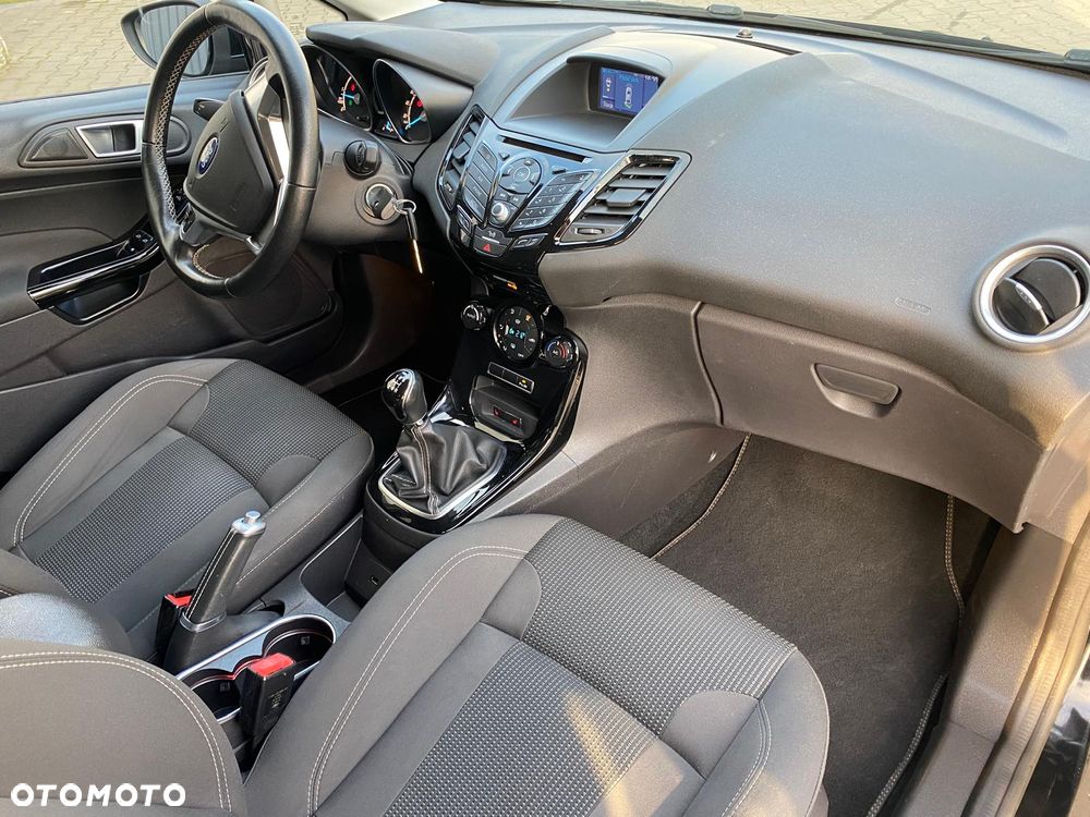 Ford Fiesta 1.5 TDCi Titanium - 29