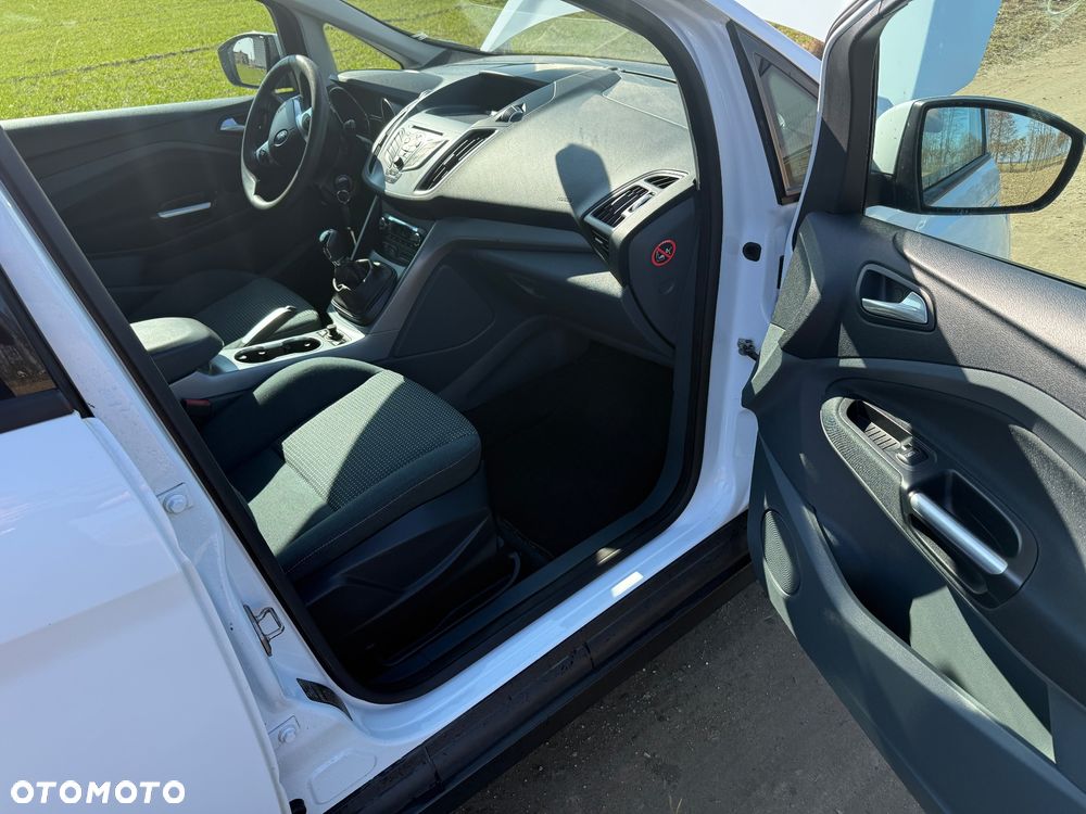 Ford C-MAX - 17