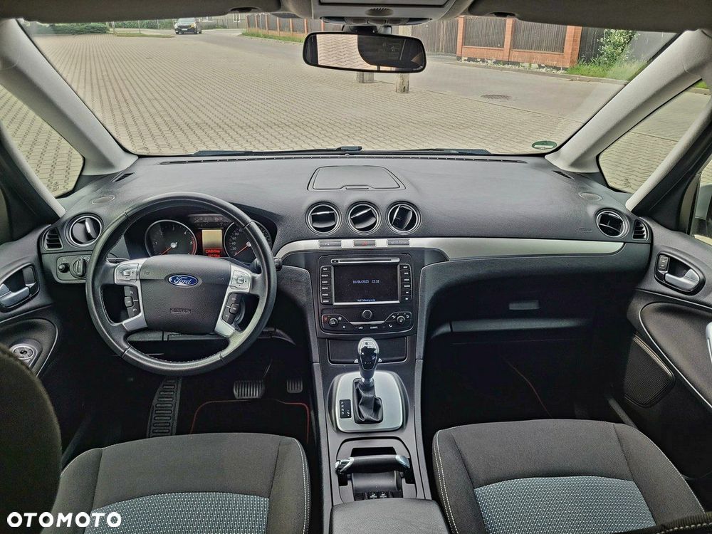 Ford Galaxy 2.0 TDCi Titanium - 15