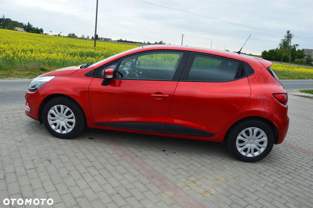 Renault Clio - 13