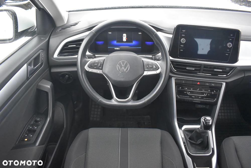 Volkswagen T-Roc 1.5 TSI Life - 23