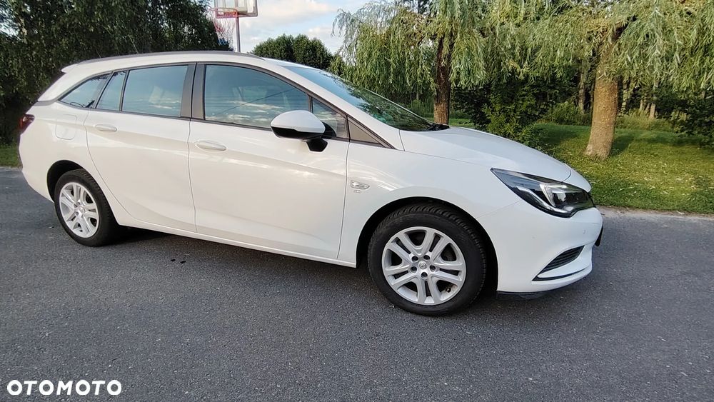 Opel Astra - 12