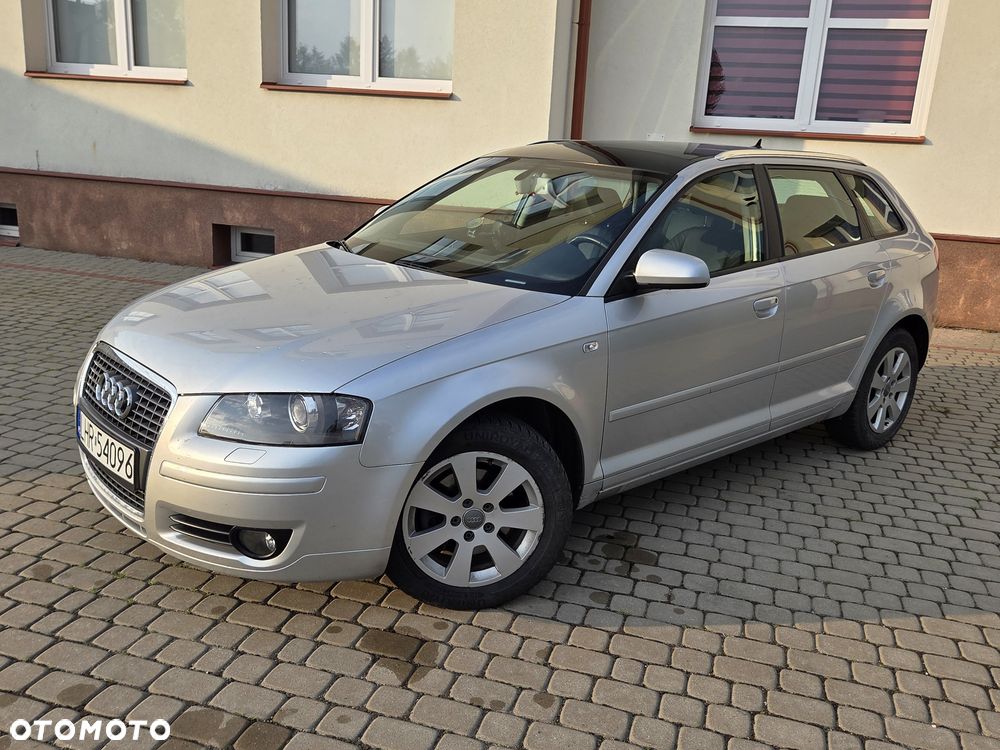 Audi A3 Sportback - 2