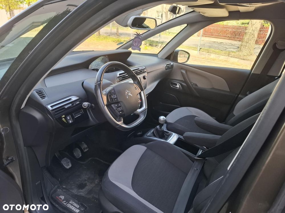 Citroën C4 Picasso - 17