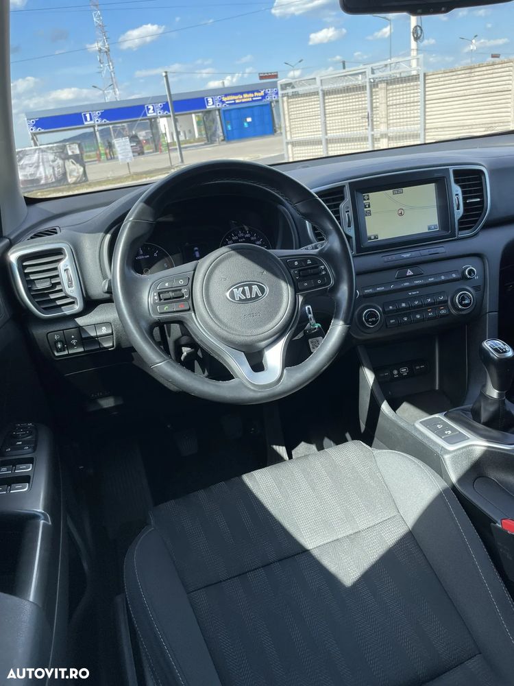 Kia Sportage 1.7 CRDI 2WD Edition 7 - 8
