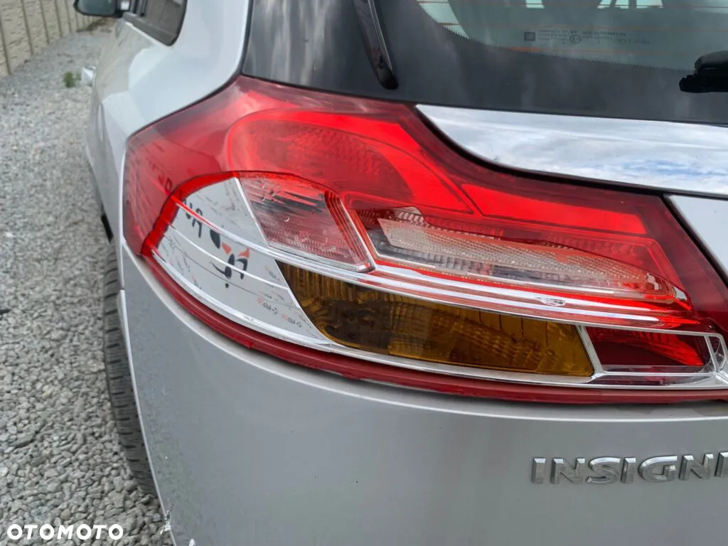 Opel Insignia 2.0 CDTI Sports Tourer - 17