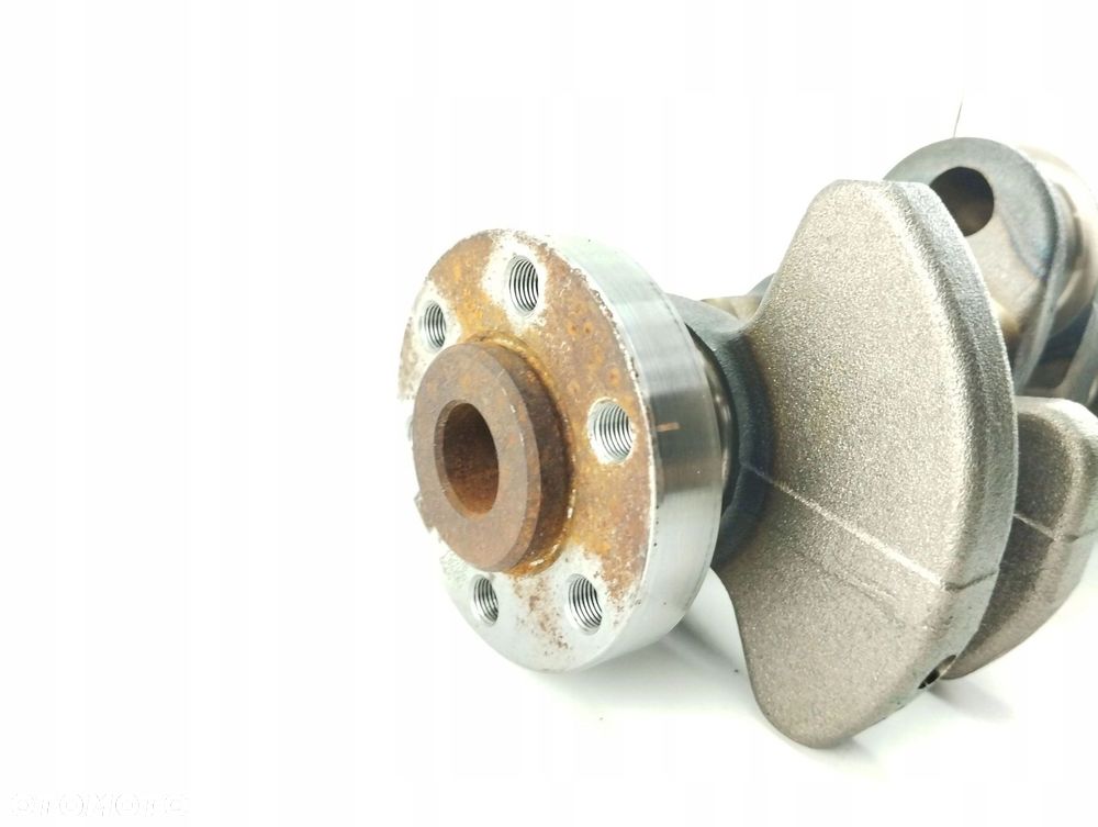 WAŁ KORBOWY SKODA RAPID (2011-2015) 1.0 TSI 110KM - 2