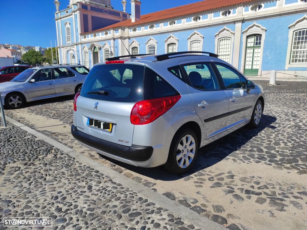 Peugeot 207 SW 1.4 Urban - 4