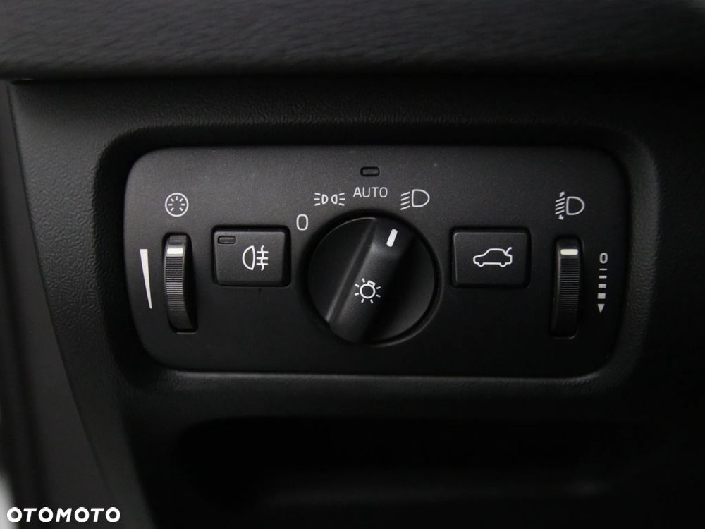Volvo V40 - 27