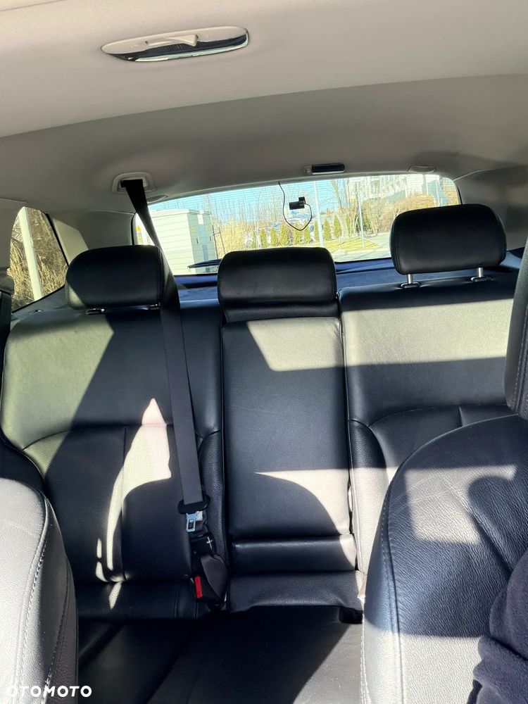 Subaru Outback 2.0D Comfort Lineartronic - 21