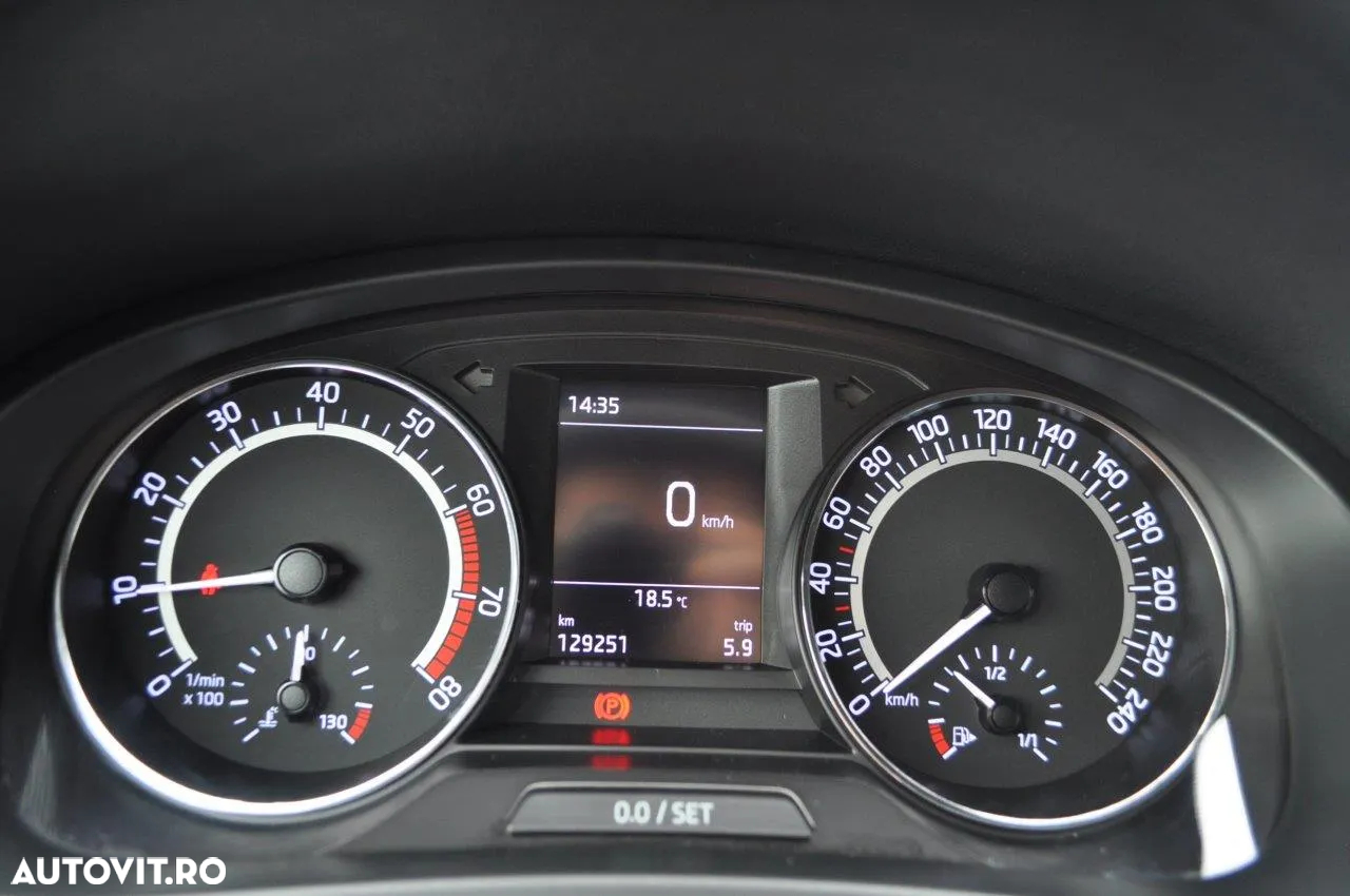 Skoda RAPID 1.0 TSI Monte Carlo - 25