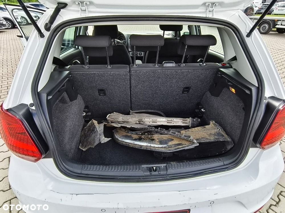 Volkswagen Polo - 17