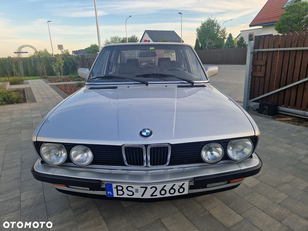 BMW Seria 5 - 2