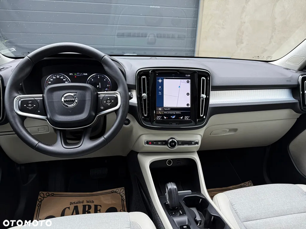 Volvo XC 40 - 34