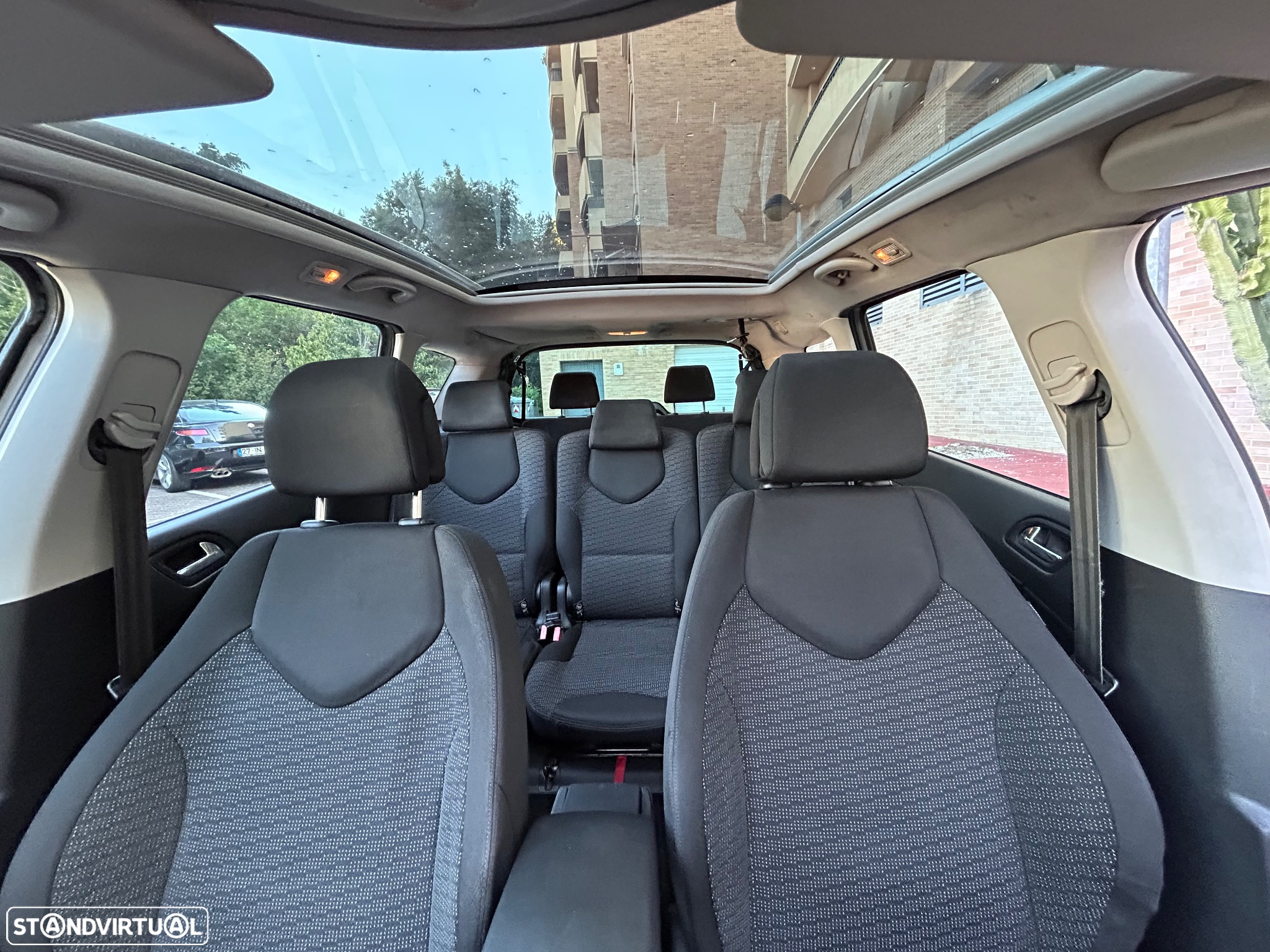 Peugeot 308 SW 1.6 HDi Premium CVM6 - 7